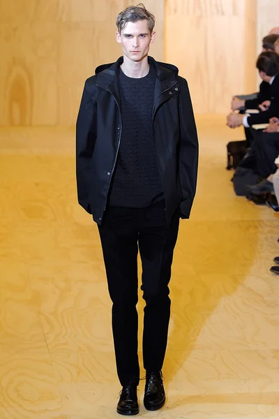 Look 35